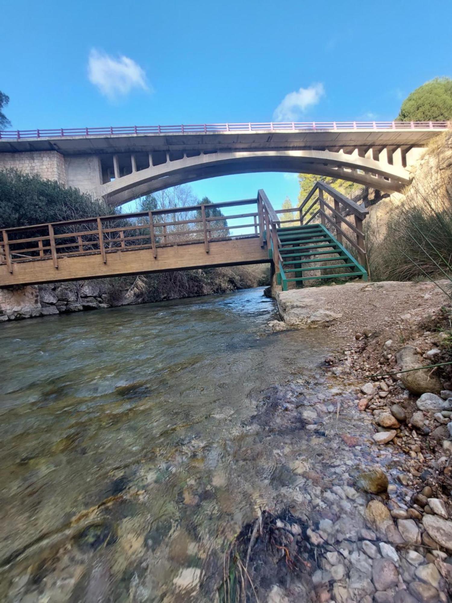אלצ'ה דה לה סיירה Casa Rural C Puente Del Segura מראה חיצוני תמונה