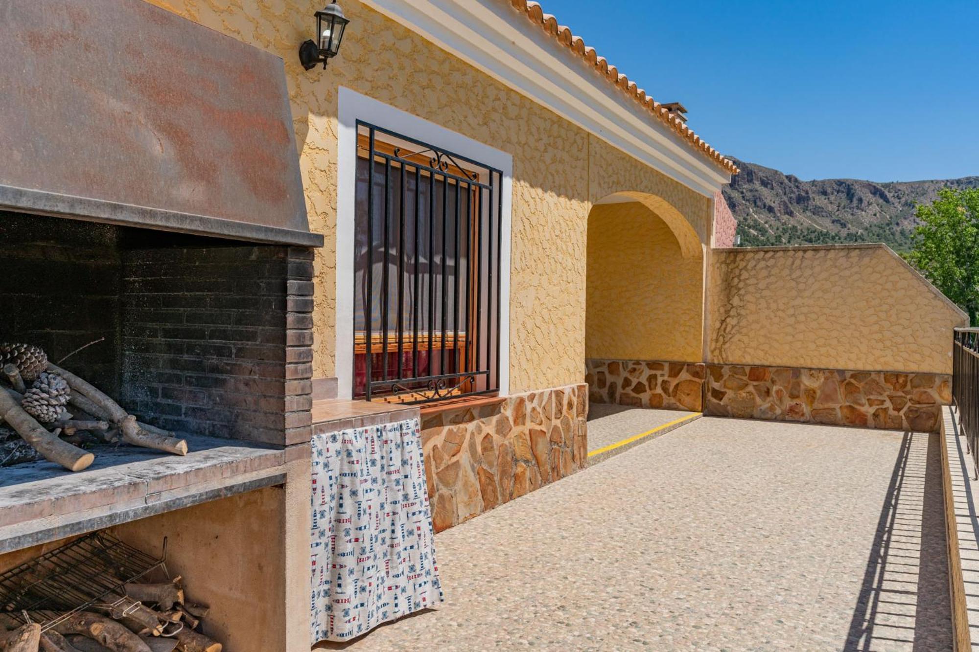 אלצ'ה דה לה סיירה Casa Rural C Puente Del Segura מראה חיצוני תמונה
